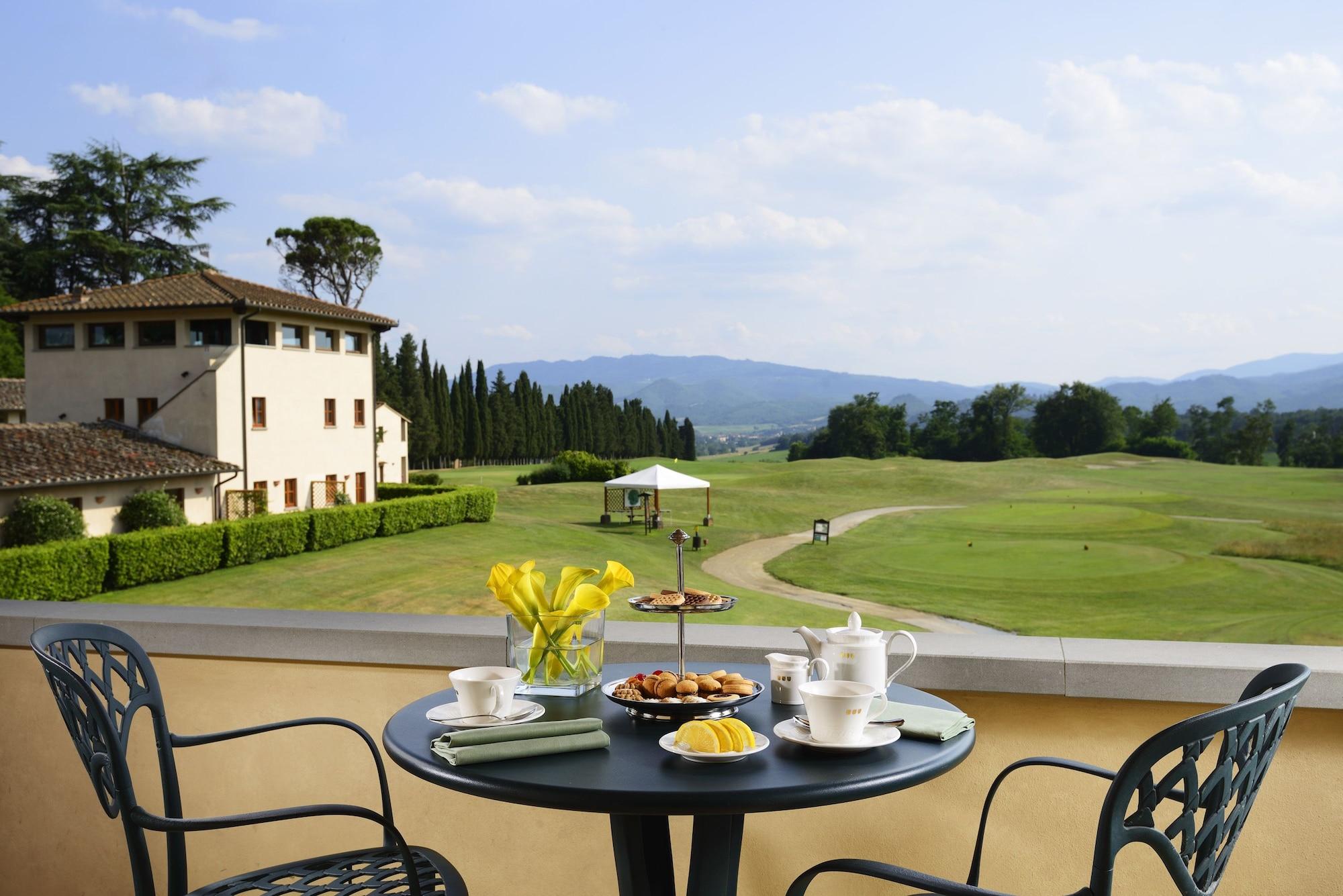 Unahotels Poggio Dei Medici Toscana Scarperia Exterior foto