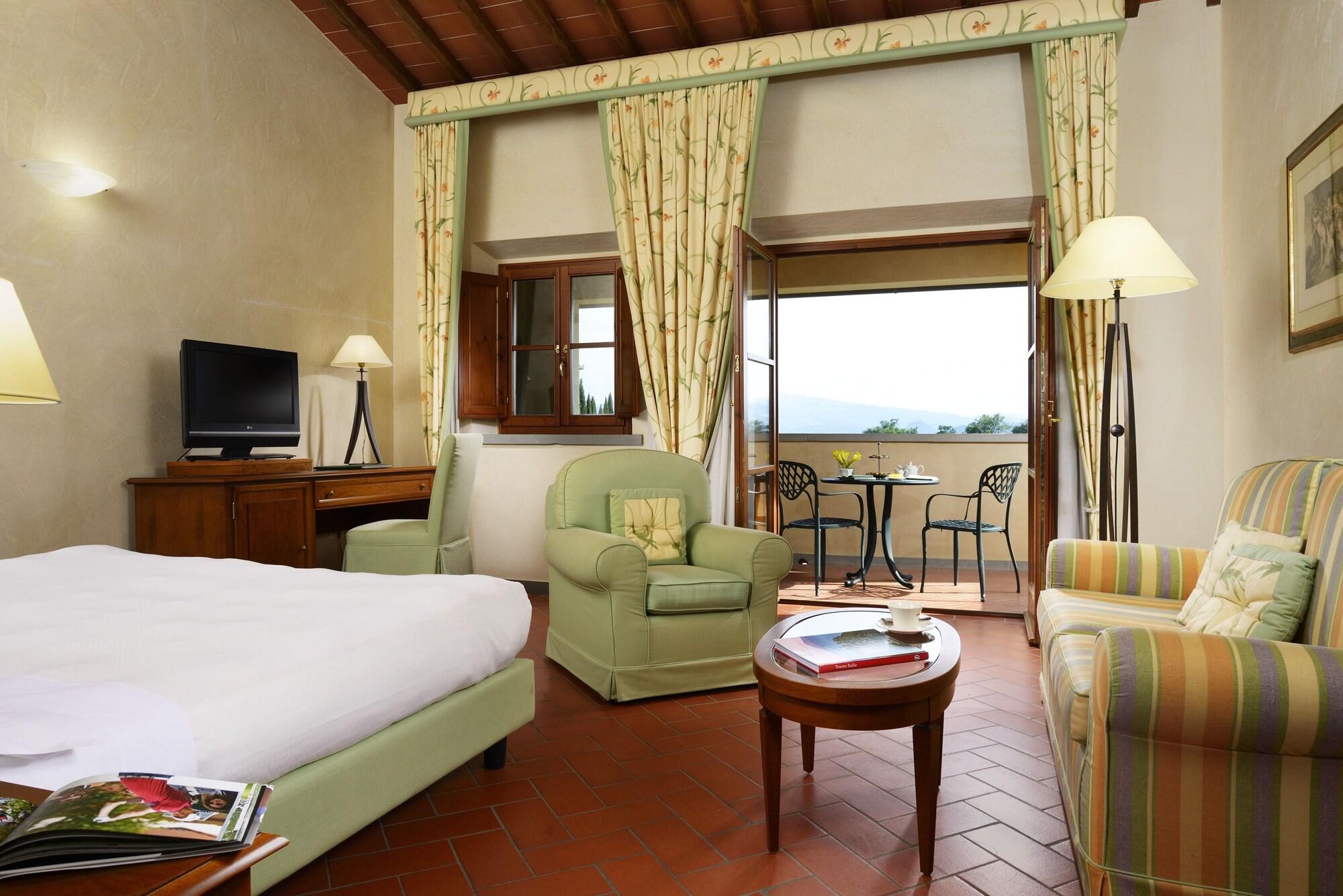 Unahotels Poggio Dei Medici Toscana Scarperia Exterior foto