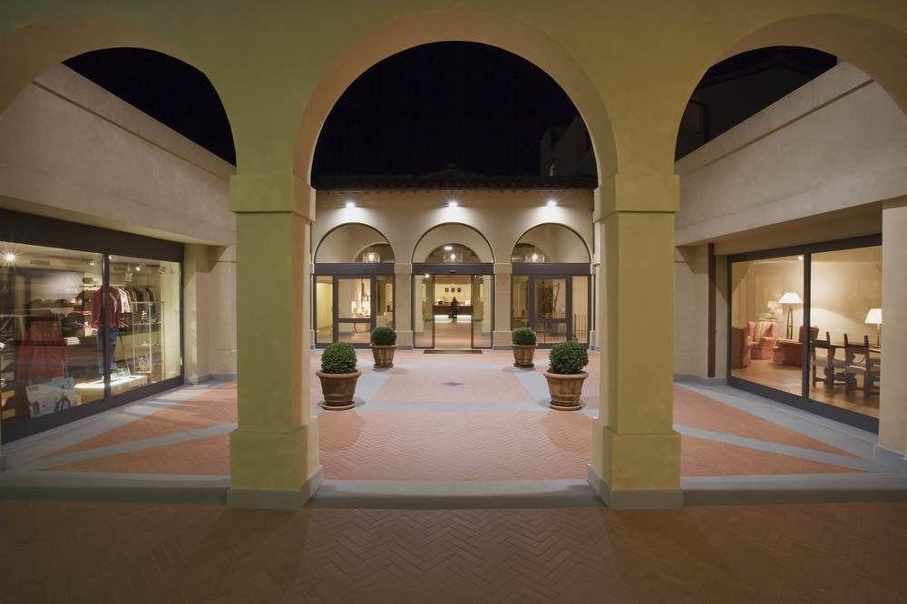 Unahotels Poggio Dei Medici Toscana Scarperia Exterior foto