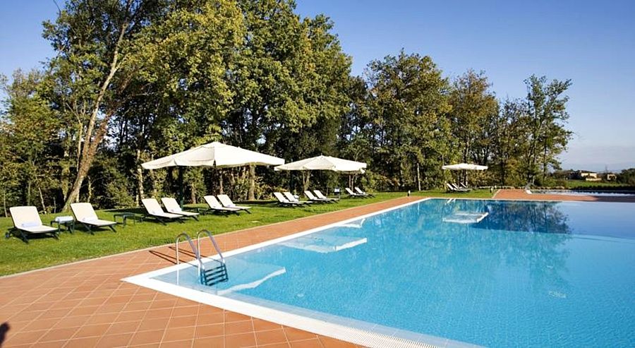 Unahotels Poggio Dei Medici Toscana Scarperia Exterior foto