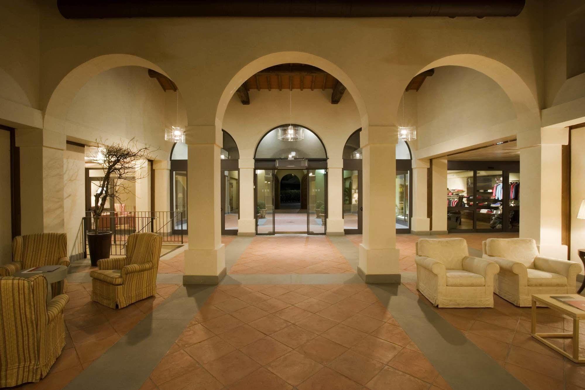 Unahotels Poggio Dei Medici Toscana Scarperia Exterior foto